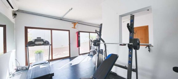 5 bedrooms Bungalow in Mellieha, Malta No. 4518 19