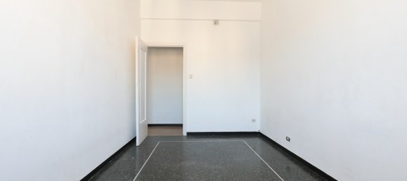 Квартира с 6 комнатами в Генуя, Италия № 177285 4