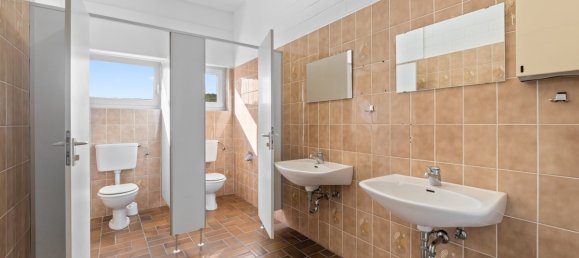 9-salle Entrepôt à Heinsberg, Germany No. 207533 11