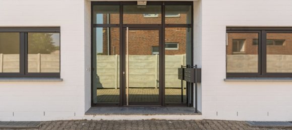 9-salle Entrepôt à Heinsberg, Germany No. 207533 12