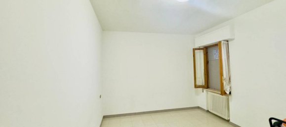 6 bedrooms House in Bellante, Italy No. 120205 4