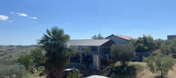 6 bedrooms House in Bellante, Italy No. 120205 23