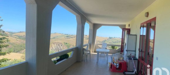 6 bedrooms House in Bellante, Italy No. 120205 12