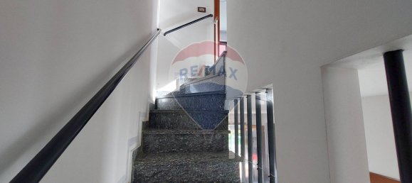 Дом с 3 комнатами в Ранцанико, Италия № 338609 3