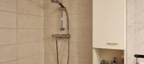 4 غرف نوم شقة في Mont-Saint-Martin, France رقم 43085 44