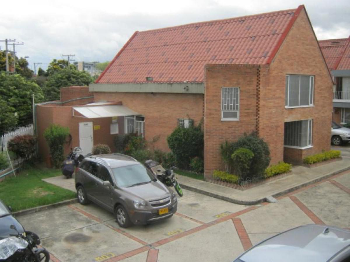 3 غرف نوم منزل في Bogota, Colombia رقم 13625