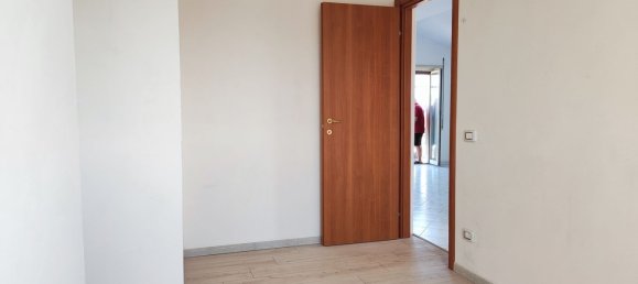 Квартира с 3 комнатами в Рим, Италия № 14667 18