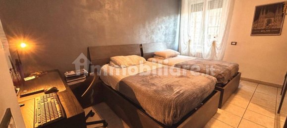 3-salle Appartement à Paullo, Italy No. 307105 9