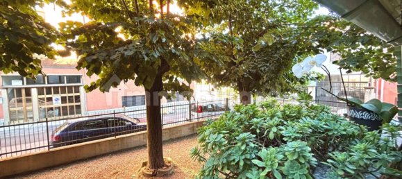 3-salle Appartement à Paullo, Italy No. 307105 14