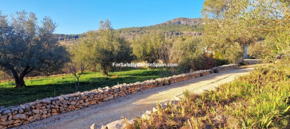 4 bedrooms Villa in Valencia, Spain No. 198650 4