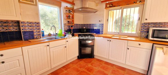 4 bedrooms Villa in Valencia, Spain No. 198650 21