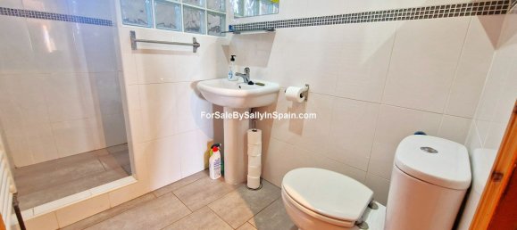 4 bedrooms Villa in Valencia, Spain No. 198650 31