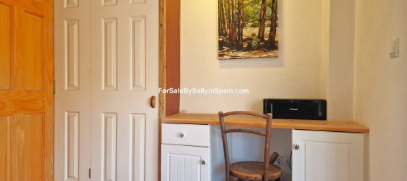 4 bedrooms Villa in Valencia, Spain No. 198650 30