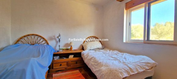 4 bedrooms Villa in Valencia, Spain No. 198650 32