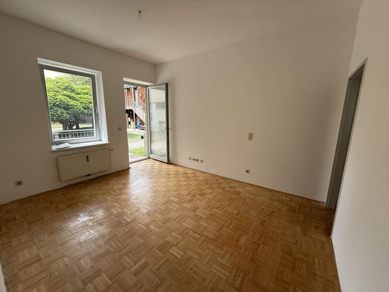 2غرفة شقة في Eggenberg, Austria رقم 244976