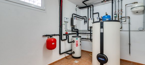 Villa T4 em Marbella, Spain N.º 62701 41