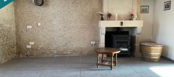 2 bedrooms House in Cognac, France No. 95916 2