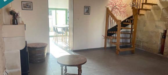 2 bedrooms House in Cognac, France No. 95916 3