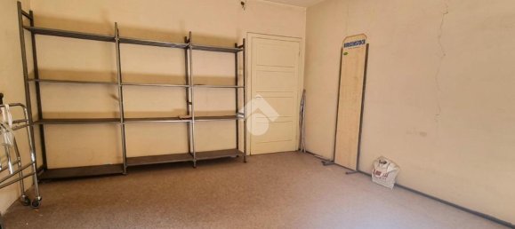 4-Zimmer Wohnung in Pistoia, Italy, Nr. 117867 2