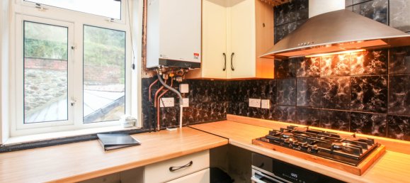 Duplex independente em Brixham, United Kingdom N.º 2468 5