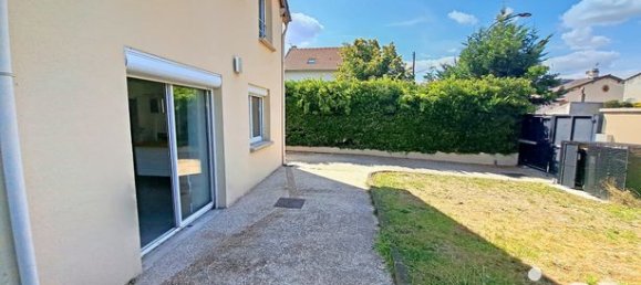 4 bedrooms House in Val-d'Oise, France No. 361452 16