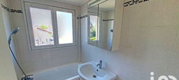 4 bedrooms House in Val-d'Oise, France No. 361452 10