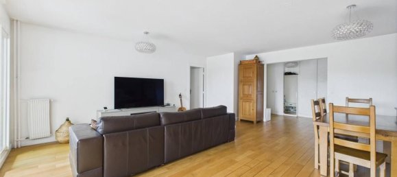 3 bedrooms Apartment in Paris, France No. 362721 4