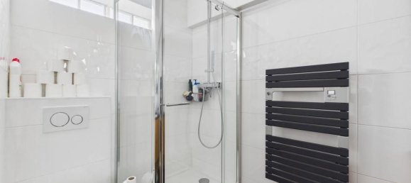 3 bedrooms Apartment in Paris, France No. 362721 12