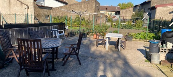 5 Schlafzimmer Stadthaus in Vaudreching, France, Nr. 245936 2