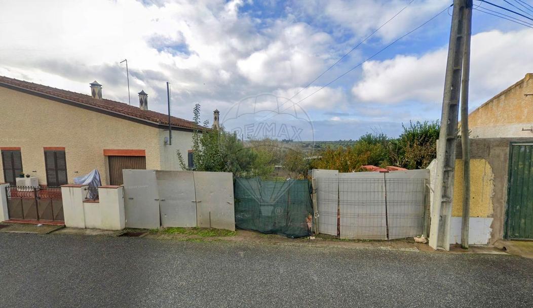  Land in Fronteira, Portugal No. 203985