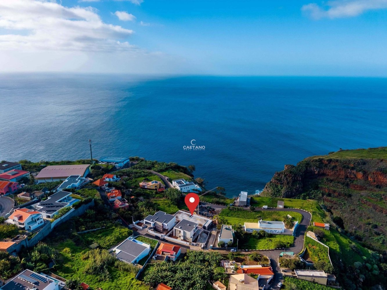 3 bedrooms Villa in Calheta, Portugal No. 143559