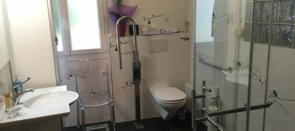 Villa de 3 dormitorios en Amblainville, France No. 44864 5