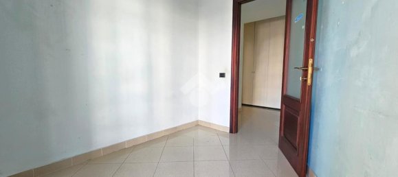 2 Schlafzimmer Wohnung in Naples, Italy, Nr. 31596 11
