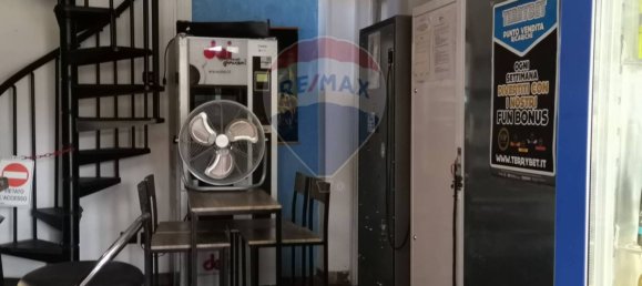 Propiedad comercial de 2 habitaciónes en Pavia, Italy No. 83463 11