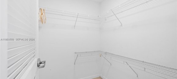 2 Schlafzimmer Gewerbliche Immobilien in Miami, USA, Nr. 615650 3