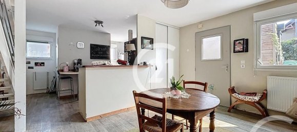 3 bedrooms House in Calvados, France No. 357313 7