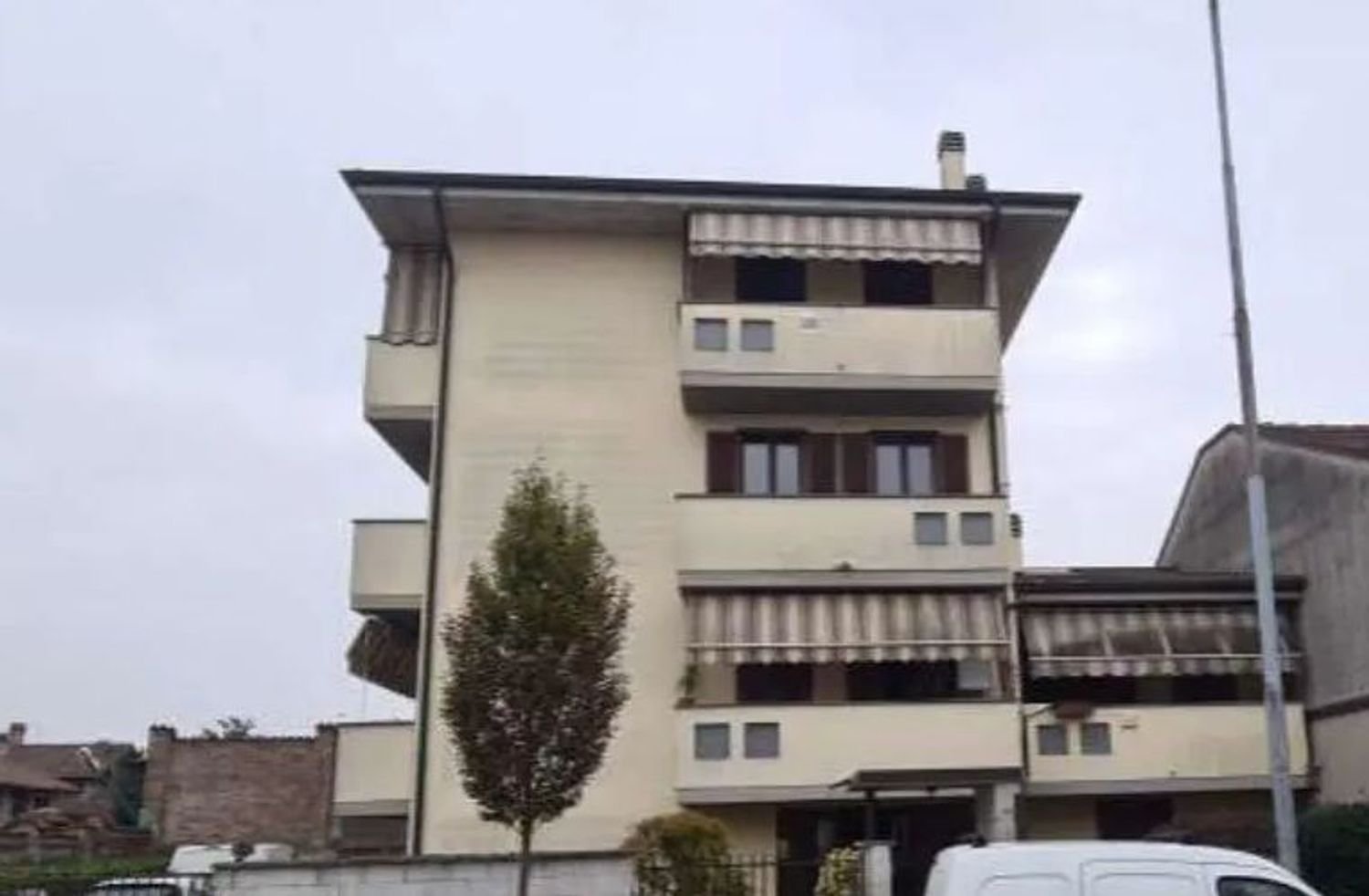 2 Schlafzimmer Wohnung in Sant'Angelo Lodigiano, Italy, Nr. 373821