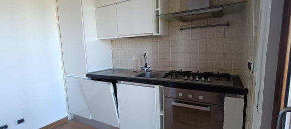 Квартира с 2 спальнями в Рим, Италия № 377575 8