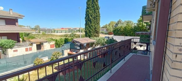 Квартира с 2 спальнями в Рим, Италия № 377575 19