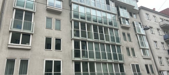 Garage in Wien, Austria, Nr. 137928 2