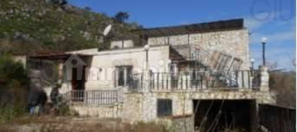 Вилла с 2 спальнями в Мизильмери, Италия № 290719 13