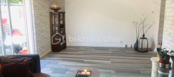 3 bedrooms House in Valenciennes, France No. 257469 3