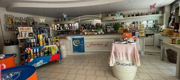 150m² Commercial property in Santo Stefano Belbo, Italy No. 308055 7