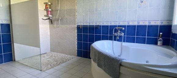 5 Schlafzimmer Haus in Tours-en-Vimeu, France, Nr. 66897 9