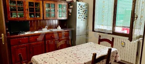 6 rooms House in Rovigo, Italy No. 3104 49