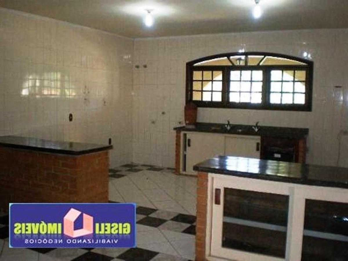 Дом с 4 спальнями в Сан-Паулу, Бразилия № 599083