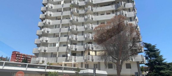 2غرفة شقة في Bari, Italy رقم 26845 13