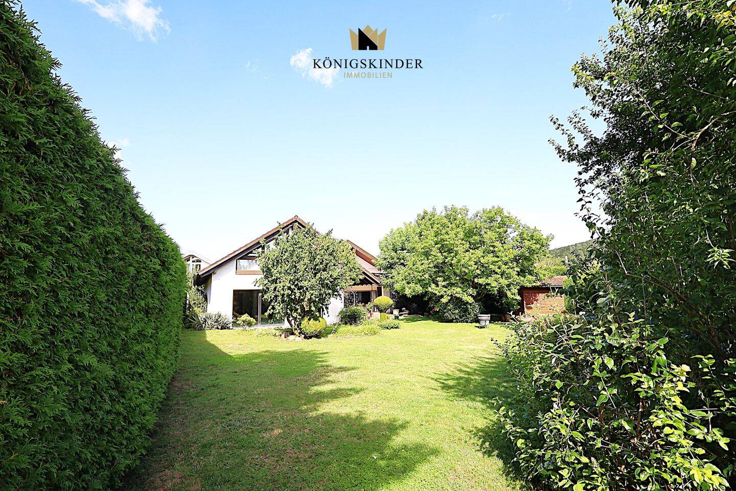 5 bedrooms House in Rems-Murr-Kreis, Germany No. 240597