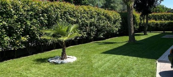 Villa de 8 habitaciónes en Pegognaga, Italy No. 72497 4