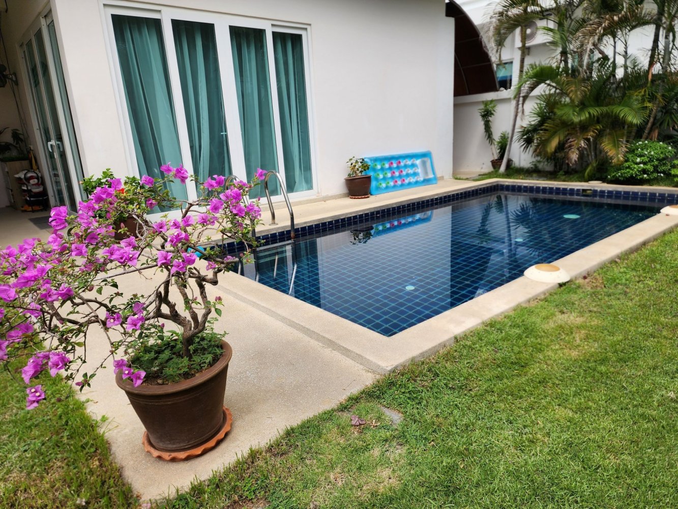 3 bedrooms Cafe / restaurant in Pattaya, Thailand No. 12258